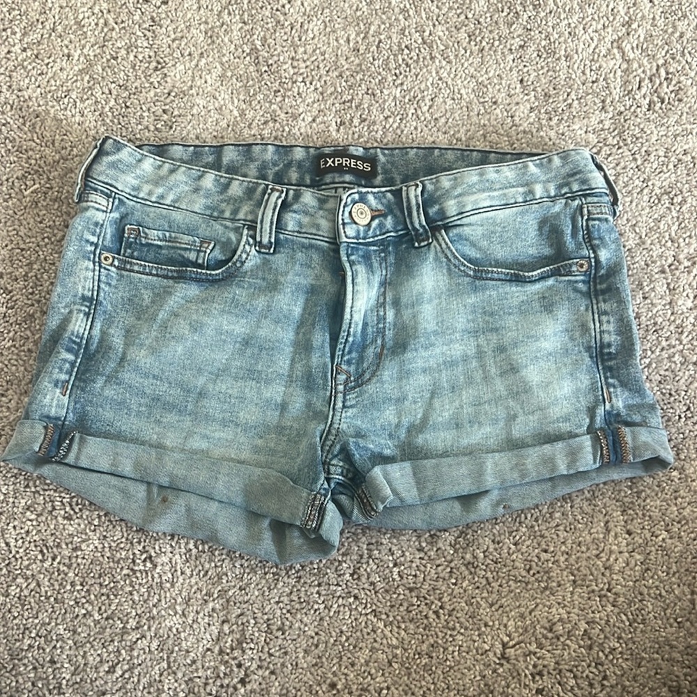 EXPRESS low-rise shortie shorts